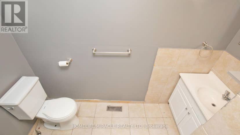 38 Medici Place — photo 31 of 40