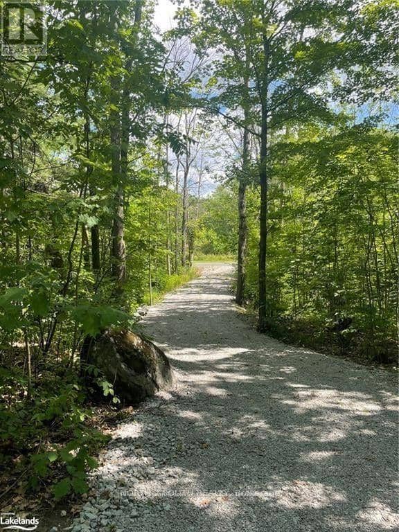 1203 Honey Harbour Road W — photo 10 of 10