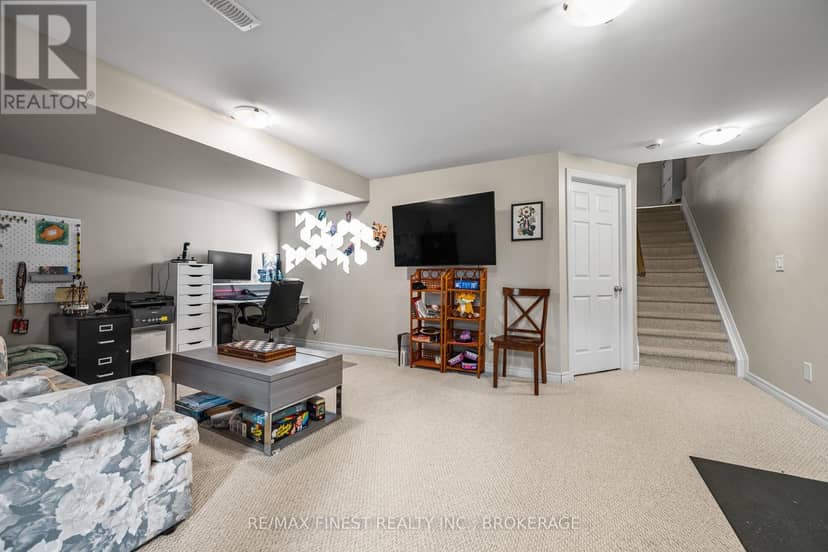 875 Riverview Way — photo 31 of 40