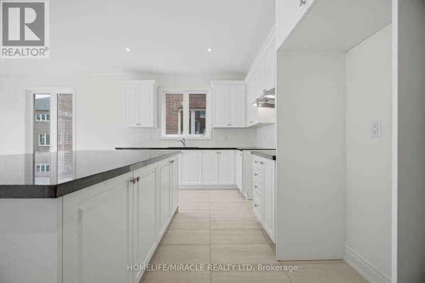 46 Stratford Drive — photo 10 of 40