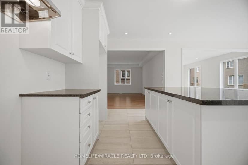 46 Stratford Drive — photo 9 of 40
