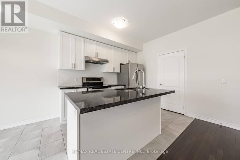 391 Athabasca Common — photo 7 of 40