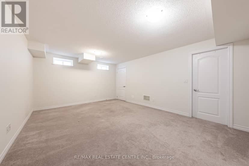 391 Athabasca Common — photo 35 of 40