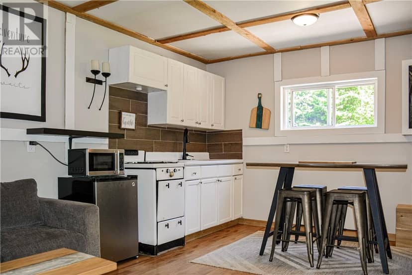 2592 P Line Road — photo 7 of 30