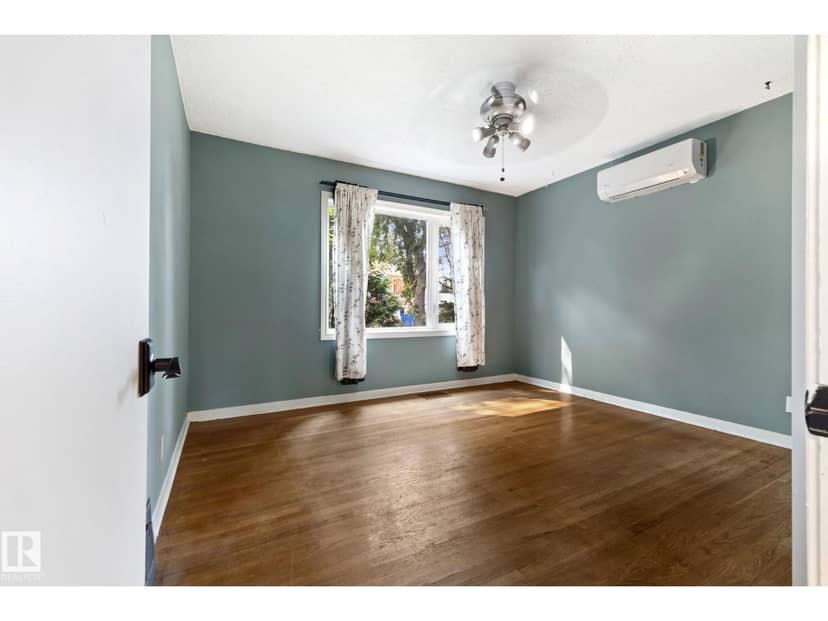 11903 125 ST NW — photo 19 of 40