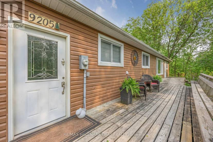 9205 McKinnon Road — photo 11 of 40