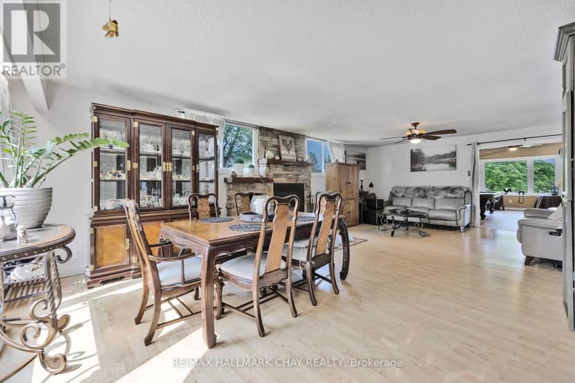 9205 McKinnon Road — photo 12 of 40