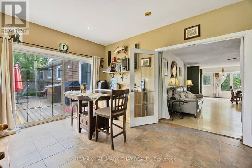 9205 McKinnon Road — photo 17 of 40