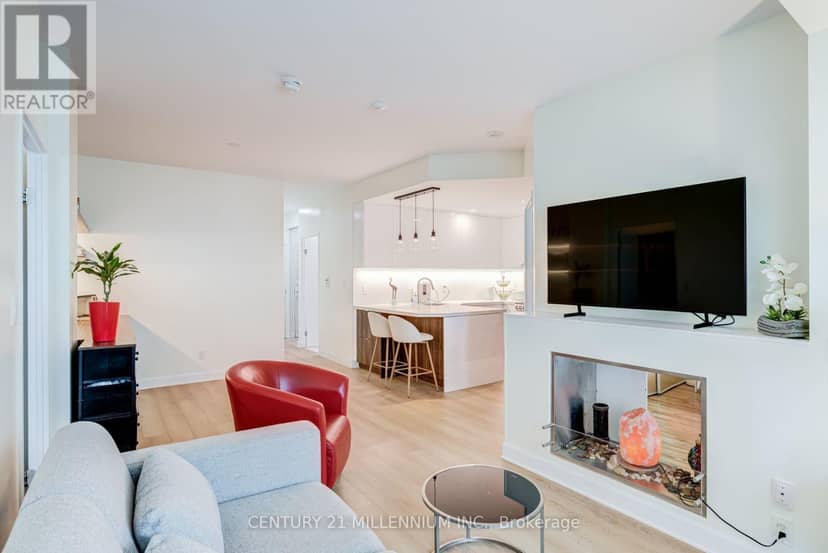 506 - 88 Palace Pier Court — photo 7 of 31