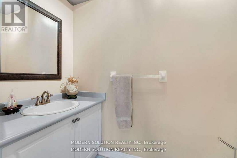 552 Wildgrass Road — photo 13 of 40