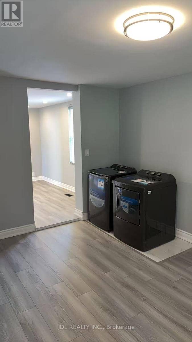 238 Hunter Street — photo 7 of 18