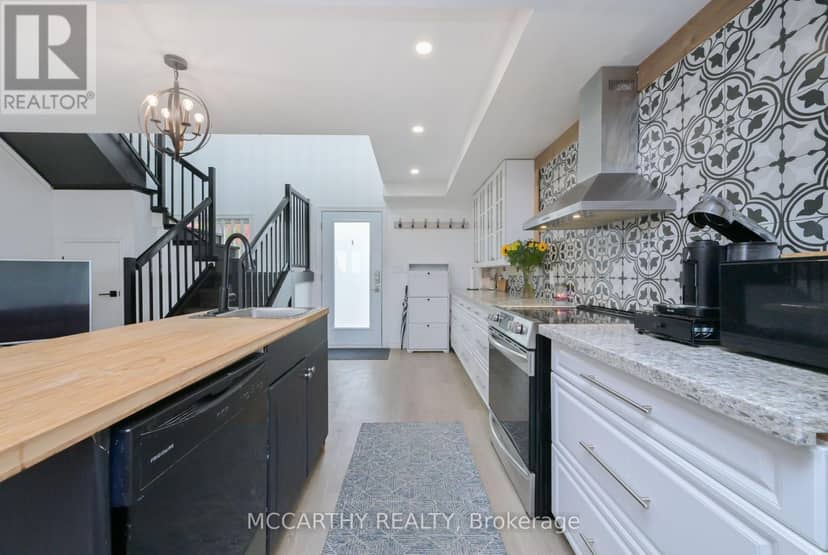 23 Wood Street — photo 9 of 28