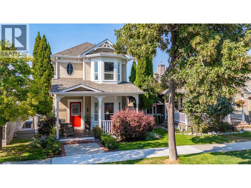 430 McCarren Avenue, Kelowna