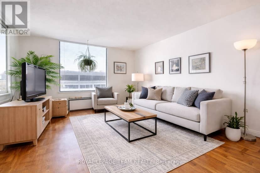 1004 - 40 Arthur Street E — photo 7 of 28