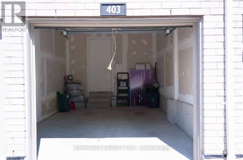 403 - 1525 Kingston Road — photo 21 of 24