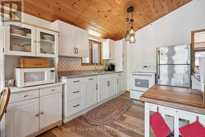 3359 Maple Ridge Road — photo 16 of 40