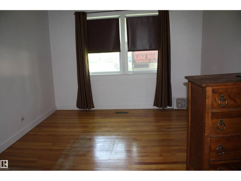 5227 51 street — photo 25 of 40