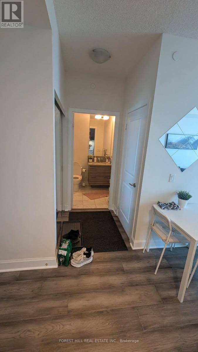 2605 - 33 Shore Breeze Drive — photo 13 of 35