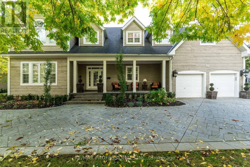 354 Country Club Crescent — photo 1 of 40