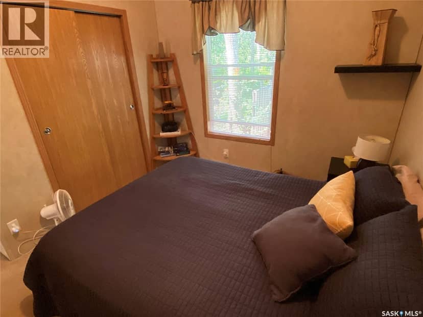 25-26 Eugene DRIVE — photo 13 of 20