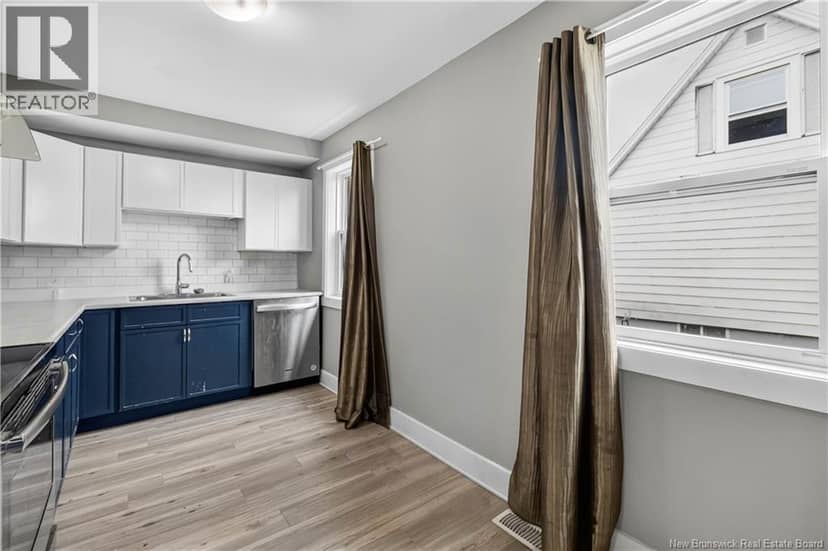 11 Derby Street — photo 7 of 25