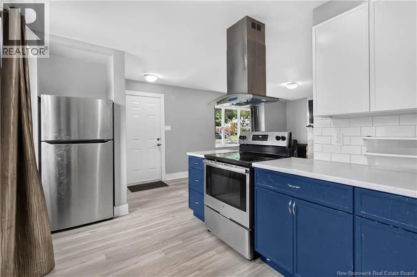 11 Derby Street — photo 9 of 25