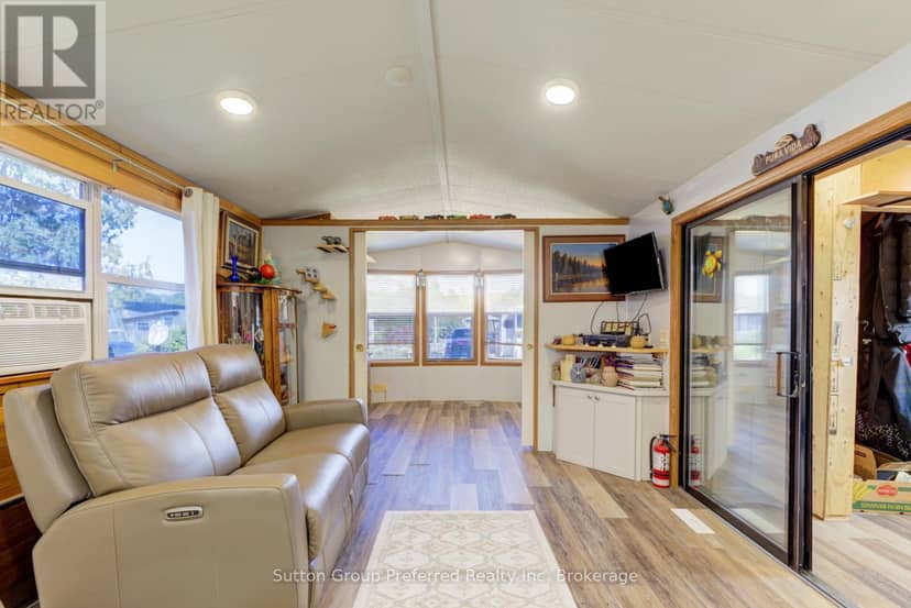 94 - 495856 10th Line — photo 11 of 27