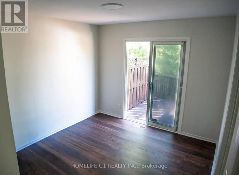 330 Grove Street E — photo 15 of 28