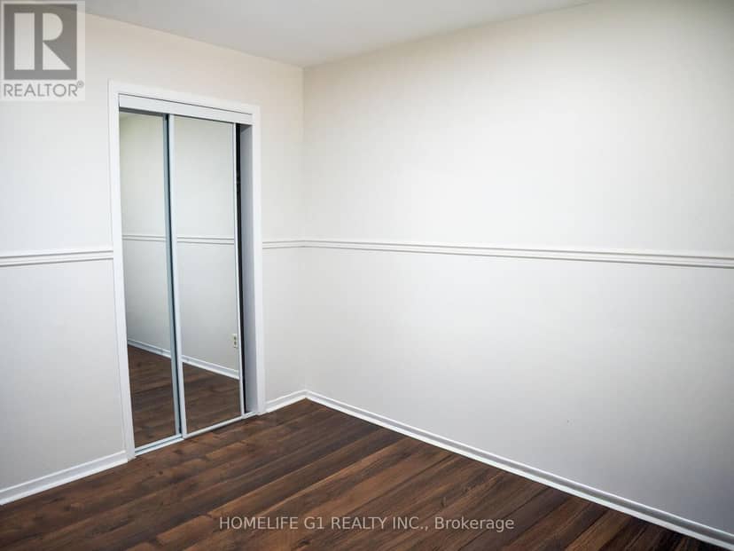 330 Grove Street E — photo 17 of 28