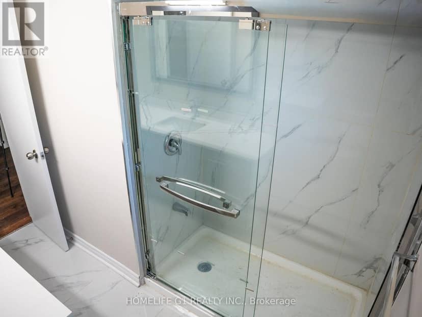 330 Grove Street E — photo 18 of 28