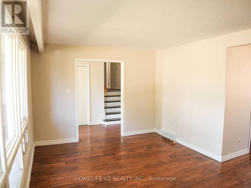 330 Grove Street E — photo 25 of 28