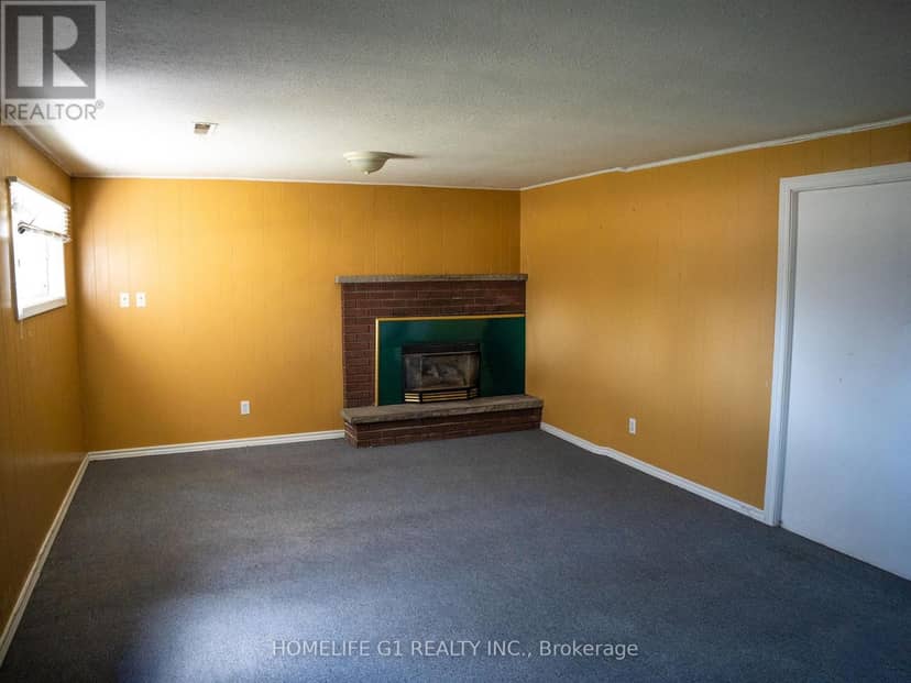 330 Grove Street E — photo 5 of 28