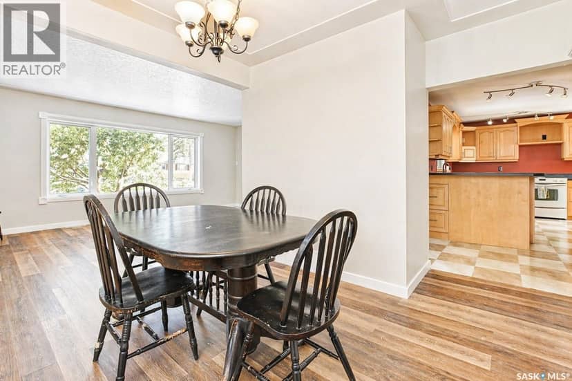 1321 Jubilee AVENUE — photo 5 of 30