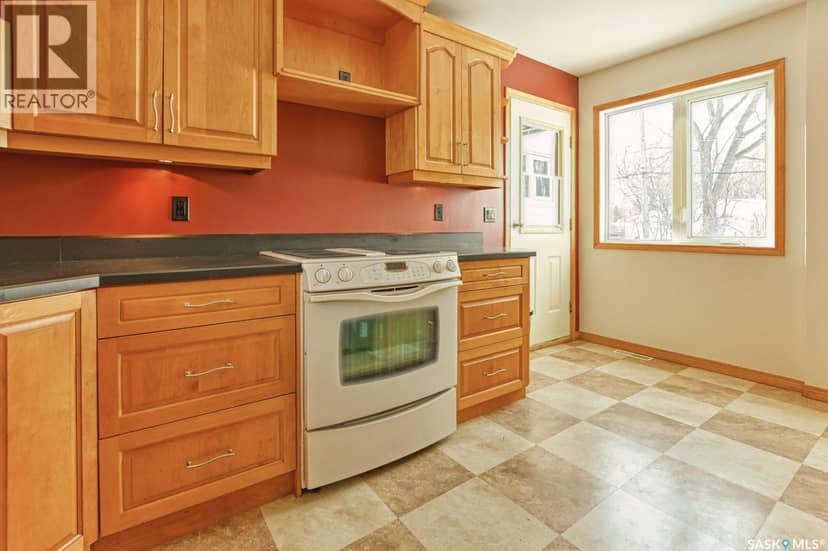 1321 Jubilee AVENUE — photo 9 of 30