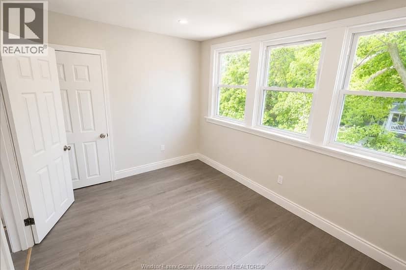 1430 Dougall — photo 8 of 19