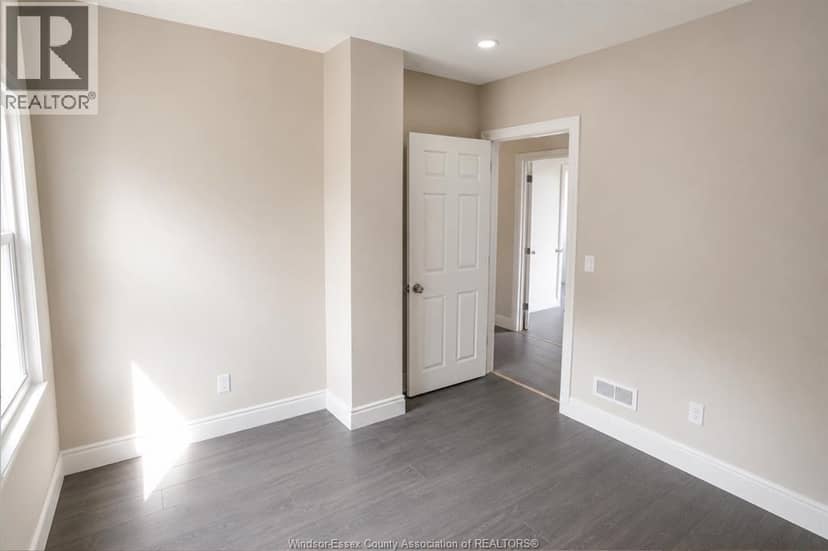 1430 Dougall — photo 9 of 19