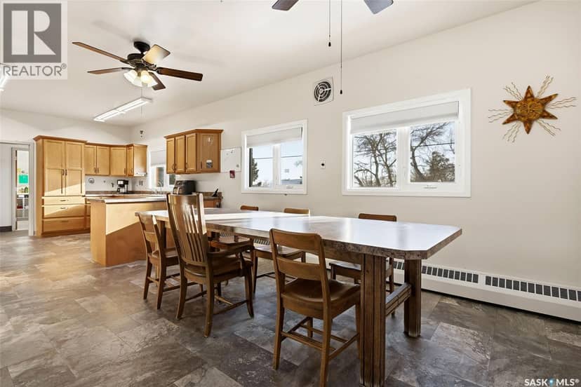1094 Ursuline DRIVE — photo 15 of 40