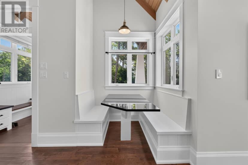 372 MacMillan Point Road — photo 16 of 40