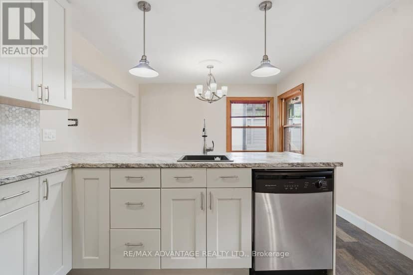 367 Brock Street — photo 15 of 37