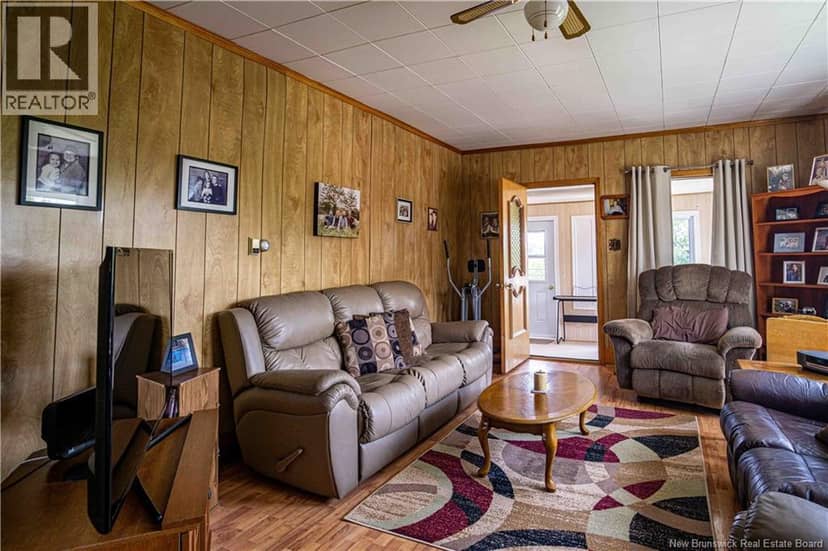 261 Main Street, Plaster Rock, photo 4