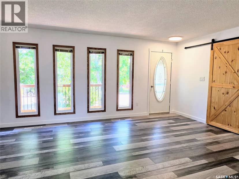 508 Mayer STREET — photo 15 of 40