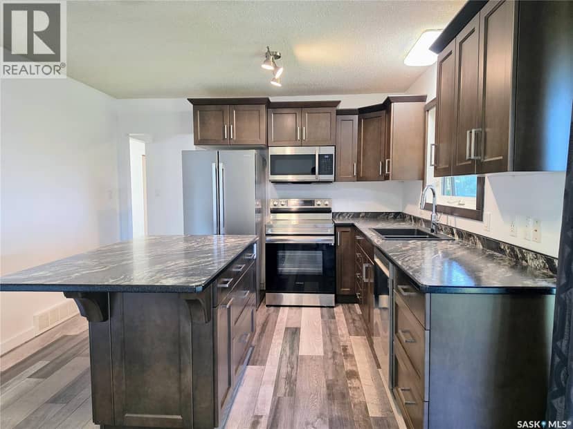 508 Mayer STREET — photo 9 of 40