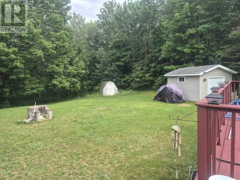 1815 Northwest Road — photo 38 of 39