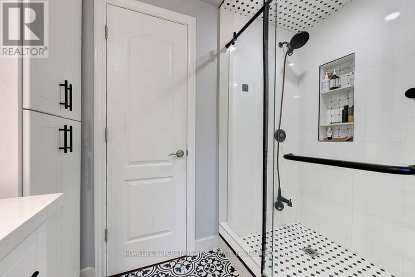 868 Kowal Drive — photo 32 of 40