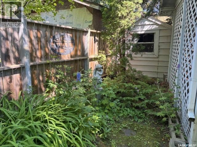 722 1st STREET — photo 27 of 34