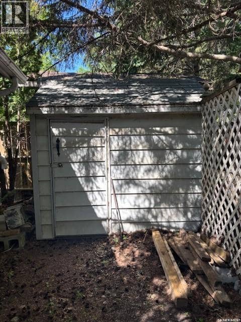 722 1st STREET — photo 32 of 34