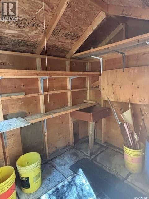 722 1st STREET — photo 33 of 34