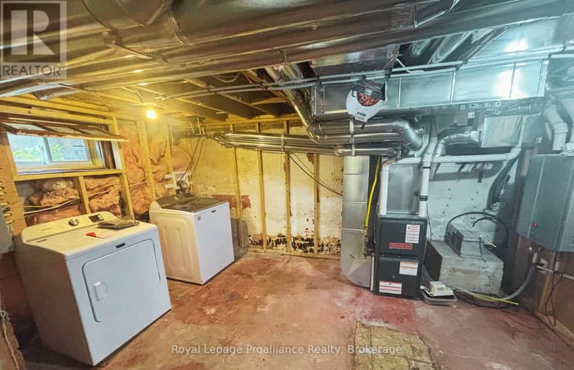 18 Ritchie Avenue — photo 18 of 19
