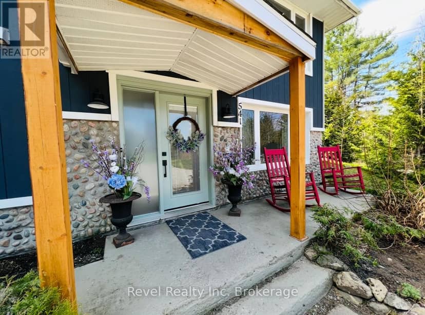 541 Donald Street, Mattawa, photo 2