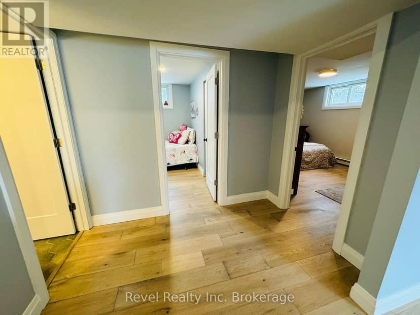 541 Donald Street — photo 23 of 40